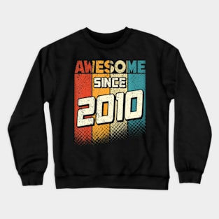 Awesome Since 2010 14 Yo Retro 14Th Birthday Boy Crewneck Sweatshirt